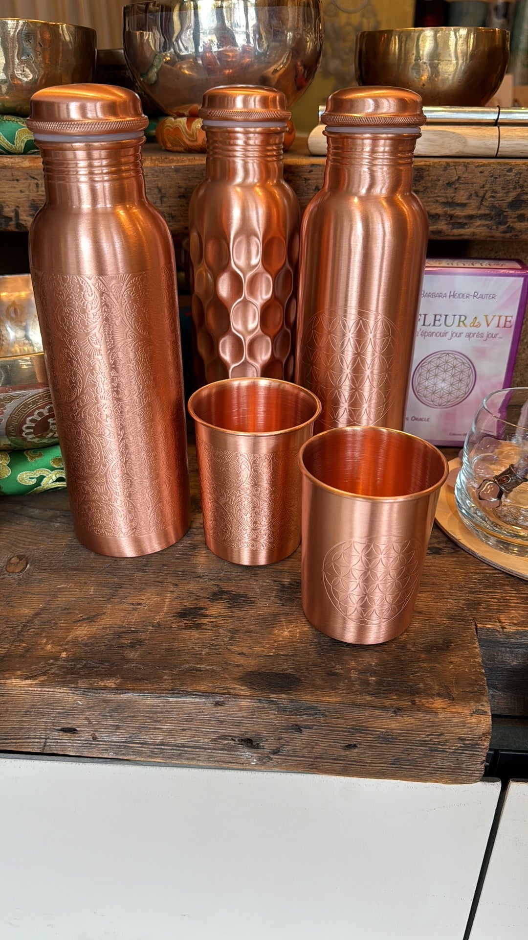 Sequence 1 liter copper water bottle