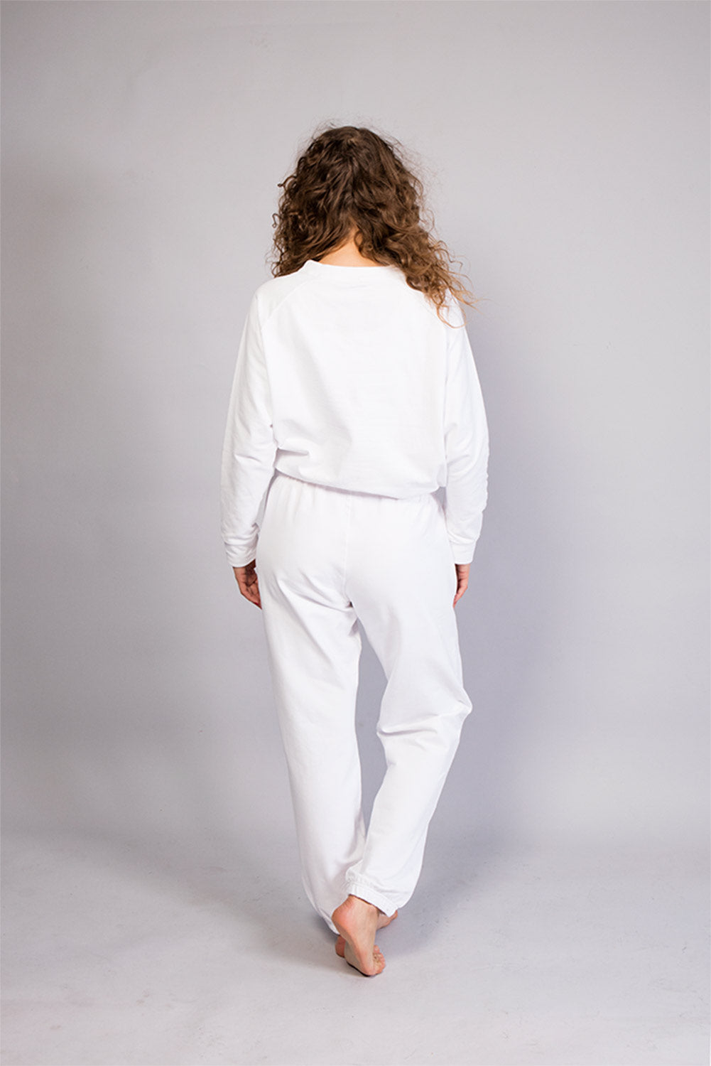 White fleece pants