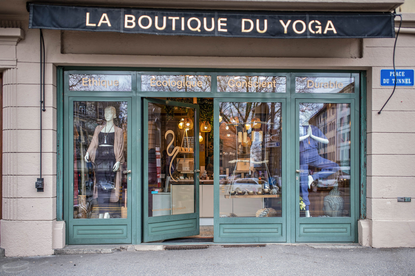 Yoga shopping à lausanne et en suisse romande
