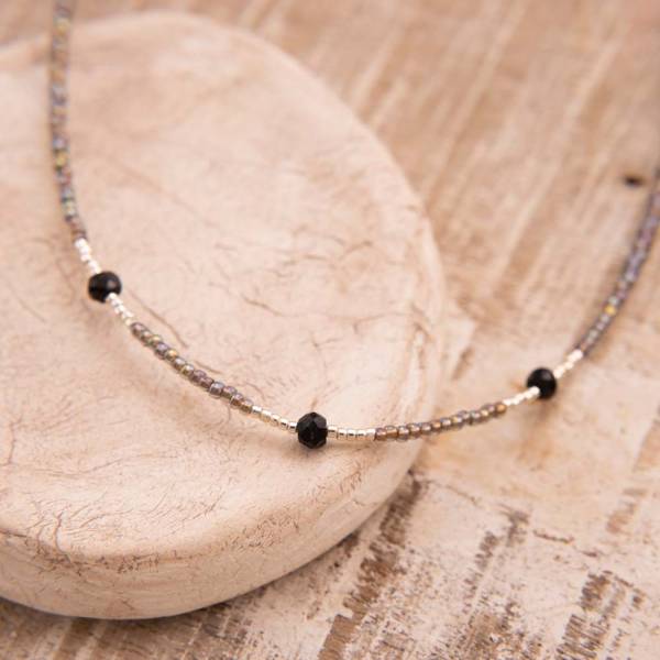 Collier Brightly onyx noir et perles de verre