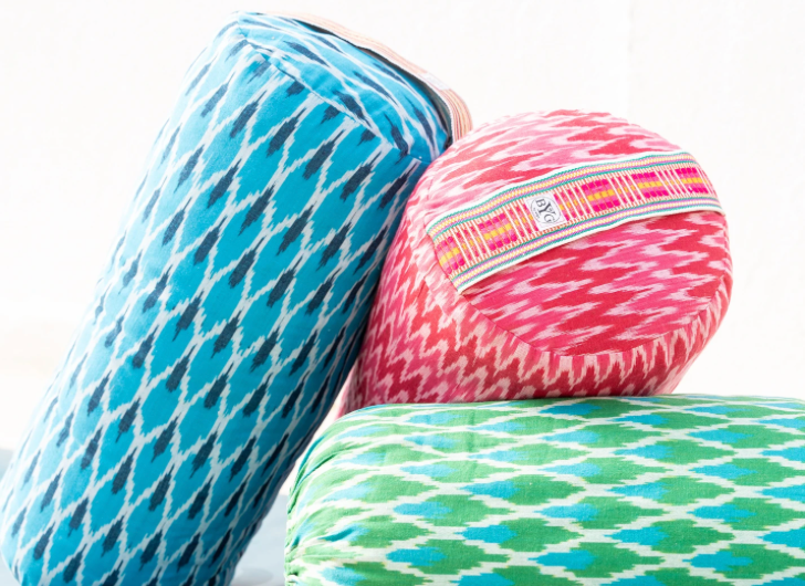 Bolster - Motif Ikat Blue
