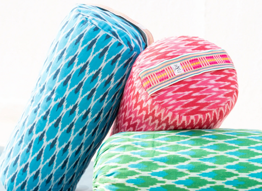 Bolster - Motif Ikat Blue