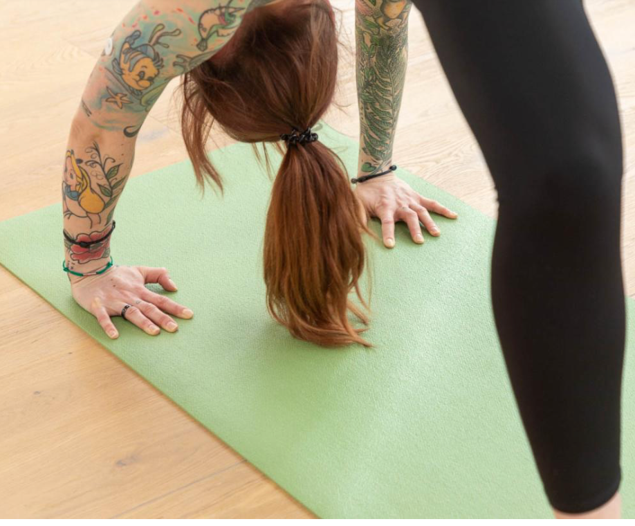 Rishikesh Yoga mat 4.5 mm red - 183x 60 cm
