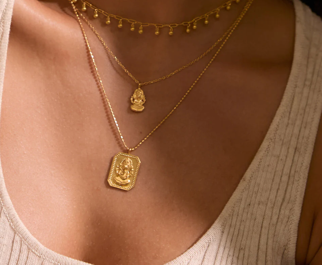 Chakra Necklace Aligned in Purpose