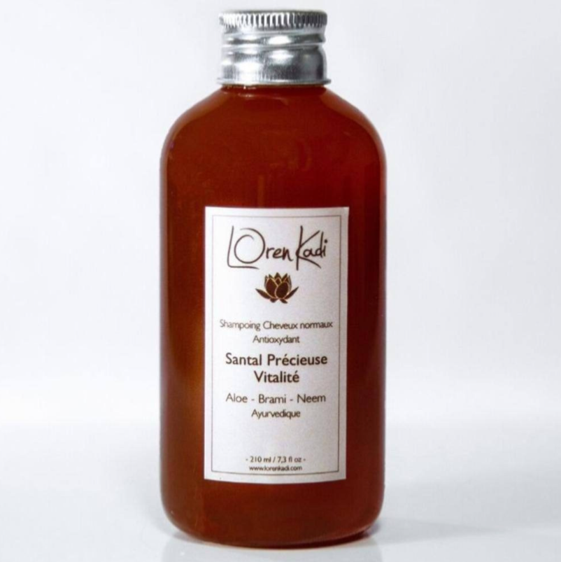 Natürliches ayurvedisches Shampoo „Precious Sandalwood Vitality“ für normales Haar – 210 ml