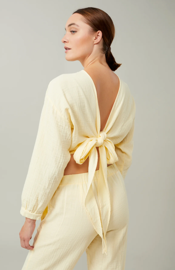 Nomad pants in vanilla-pastel yellow muslin cotton