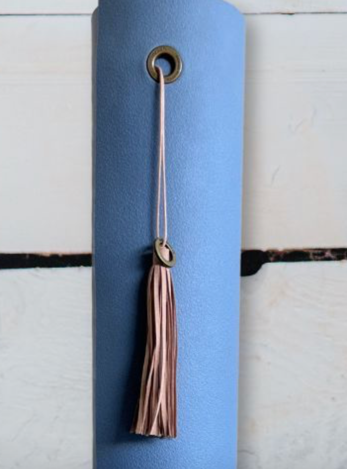 Mini Studio Yoga Mat for Knees: Gray + Strap