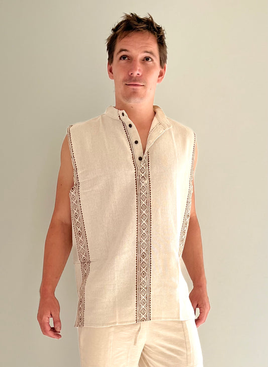 Tunique pour homme sans manche avec motifs aztèques - écru