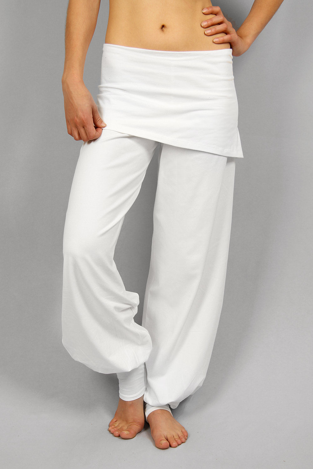 White Sohang pants