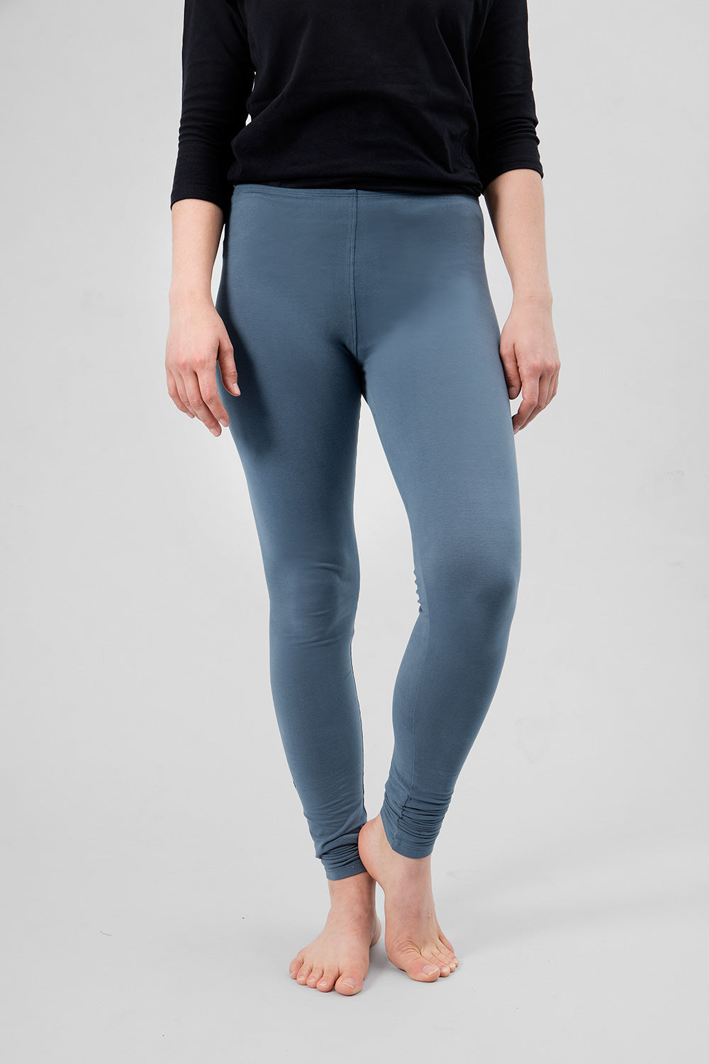 Amrit indigo leggings