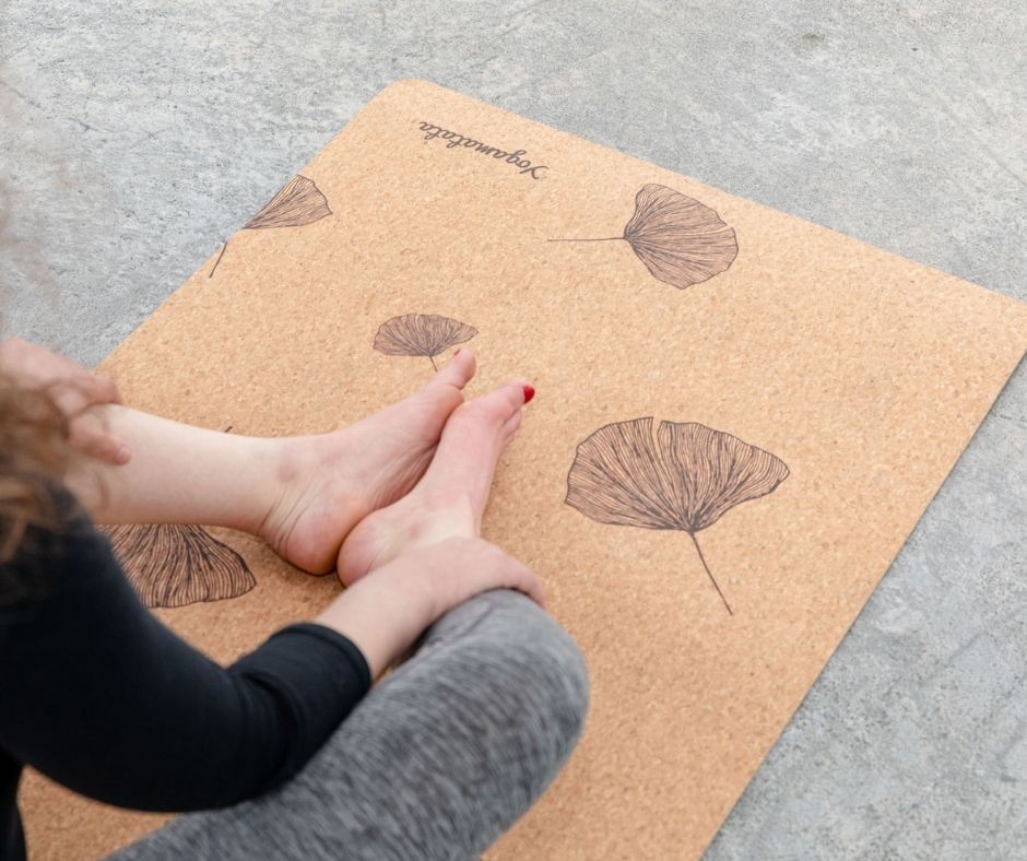 Tapis de yoga recyclé en caoutchouc et liège fabriqué au Portugal