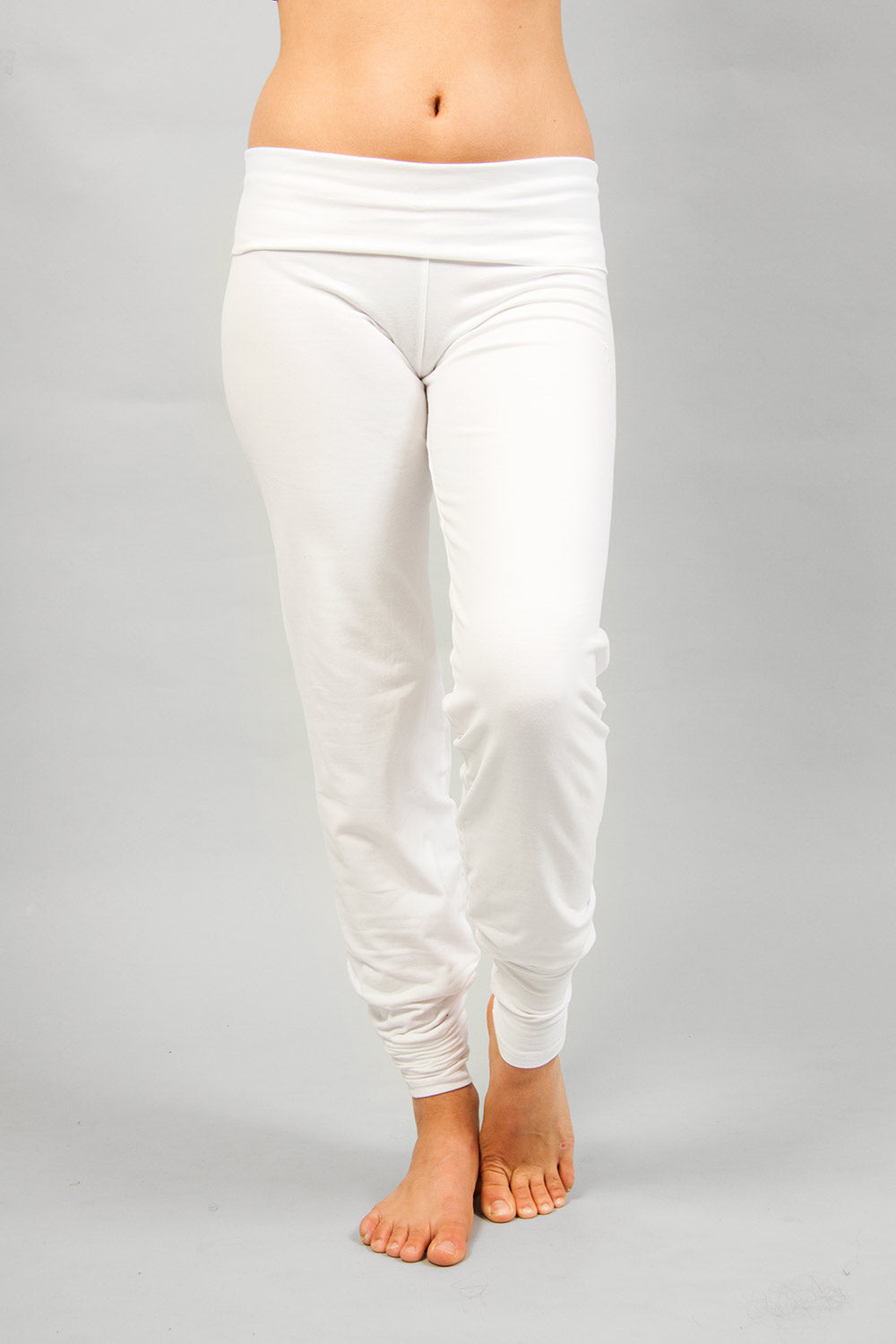 Weiße Sohang-Leggings