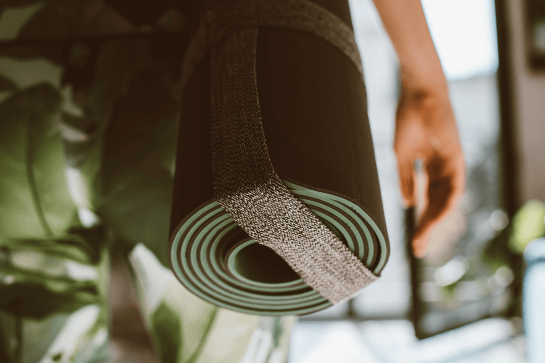 Comment choisir son tapis de yoga de voyage? – La Boutique du Yoga-Lausanne