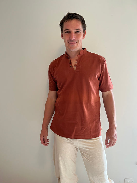Men's shirt with short sleeves - rust
