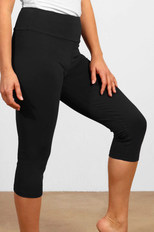 Burgundy Inderjit 3/4 pants