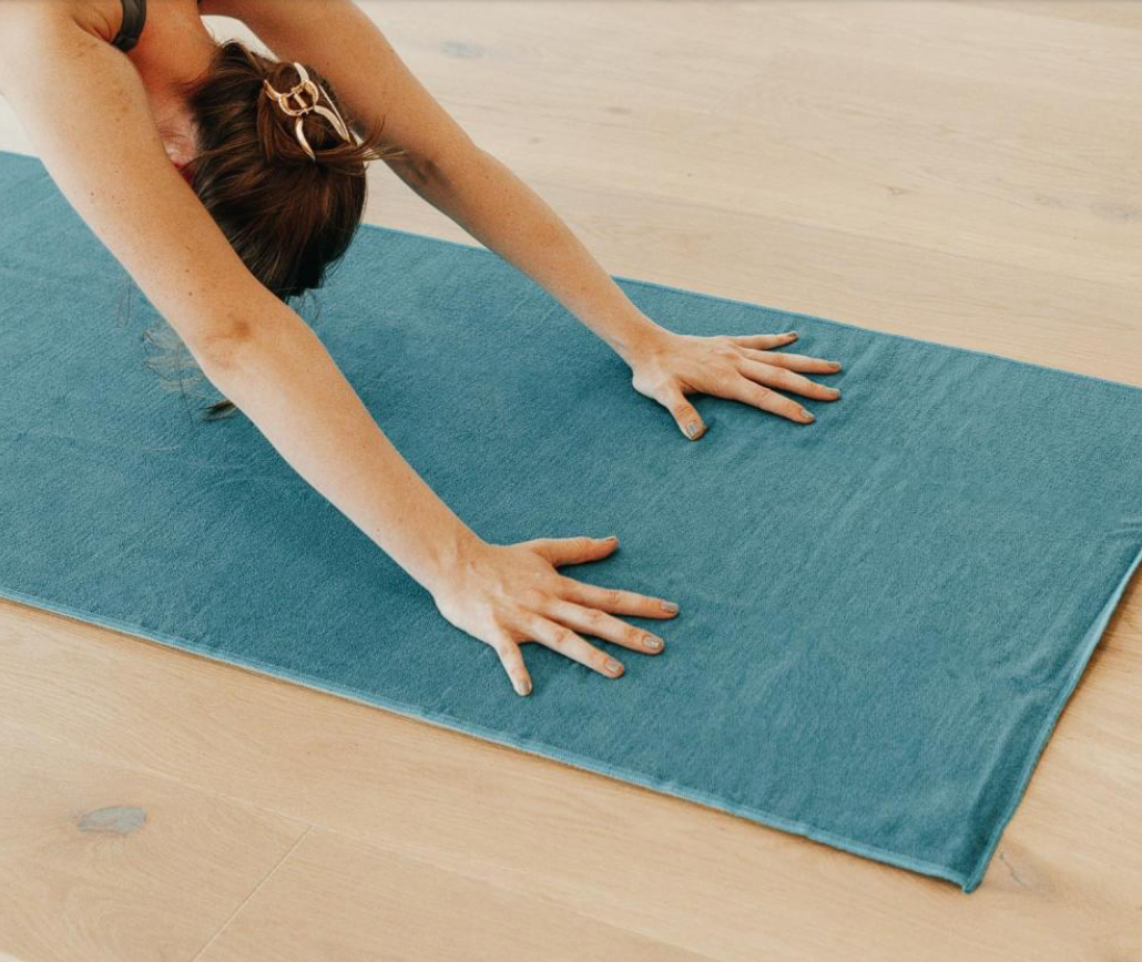 GRIP yoga towel - With moons print