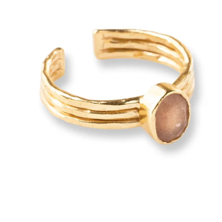 Rose quartz stone ring - gold plated