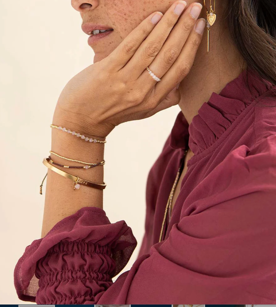 Golden Loyal bracelet with citrine stone