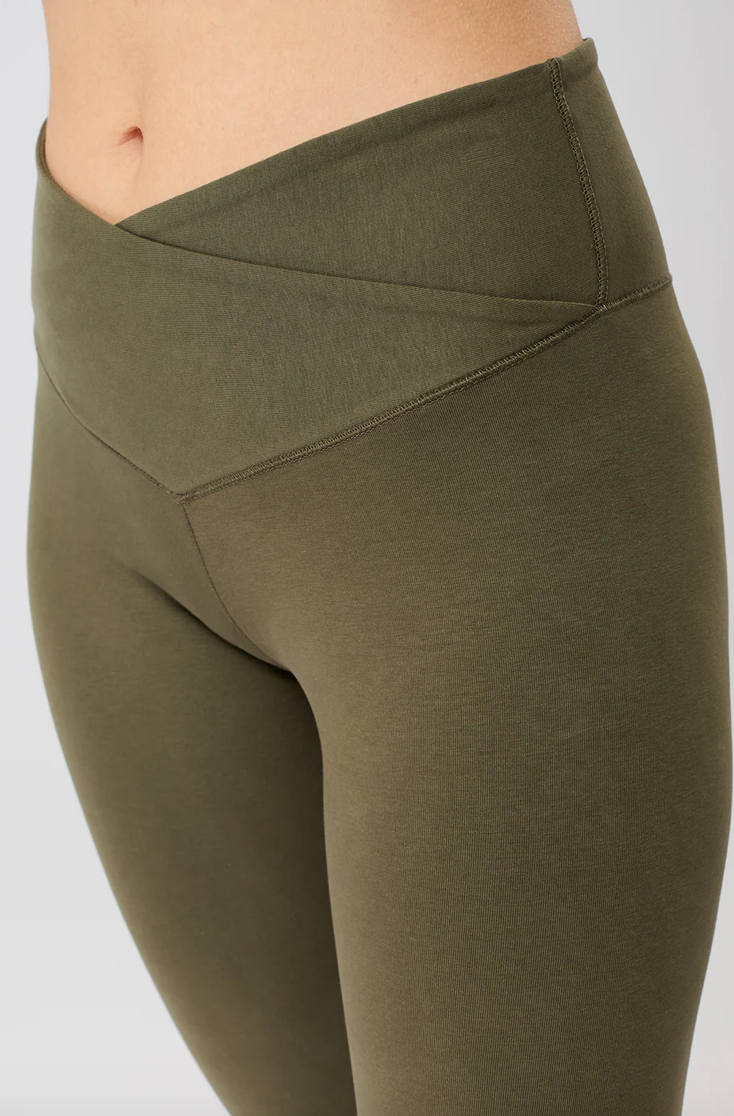 Bedruckte Mandala-Leggings mit hoher Taille und tropischem Blumendruck in Beige-Schwarz-Blau