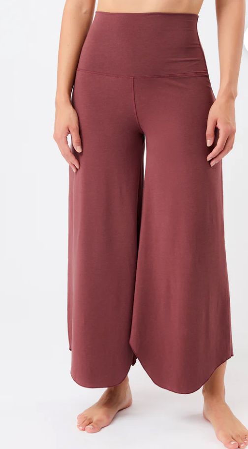 Roll Over Tulip Pant in natural Tencel Jungle green - Mandala