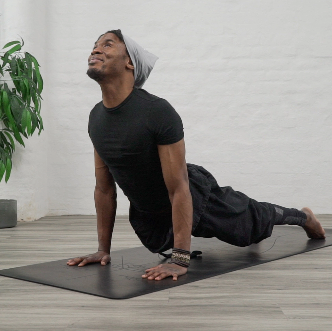 Iconic Eco Smart Rug Naturkautschuk NUDE