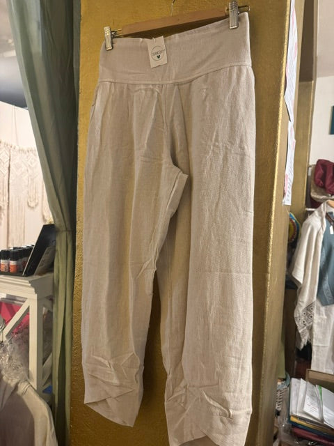 Women's pants - white V-waist