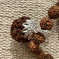 Collier - Mâlâ en perles de Rudraksha - argent