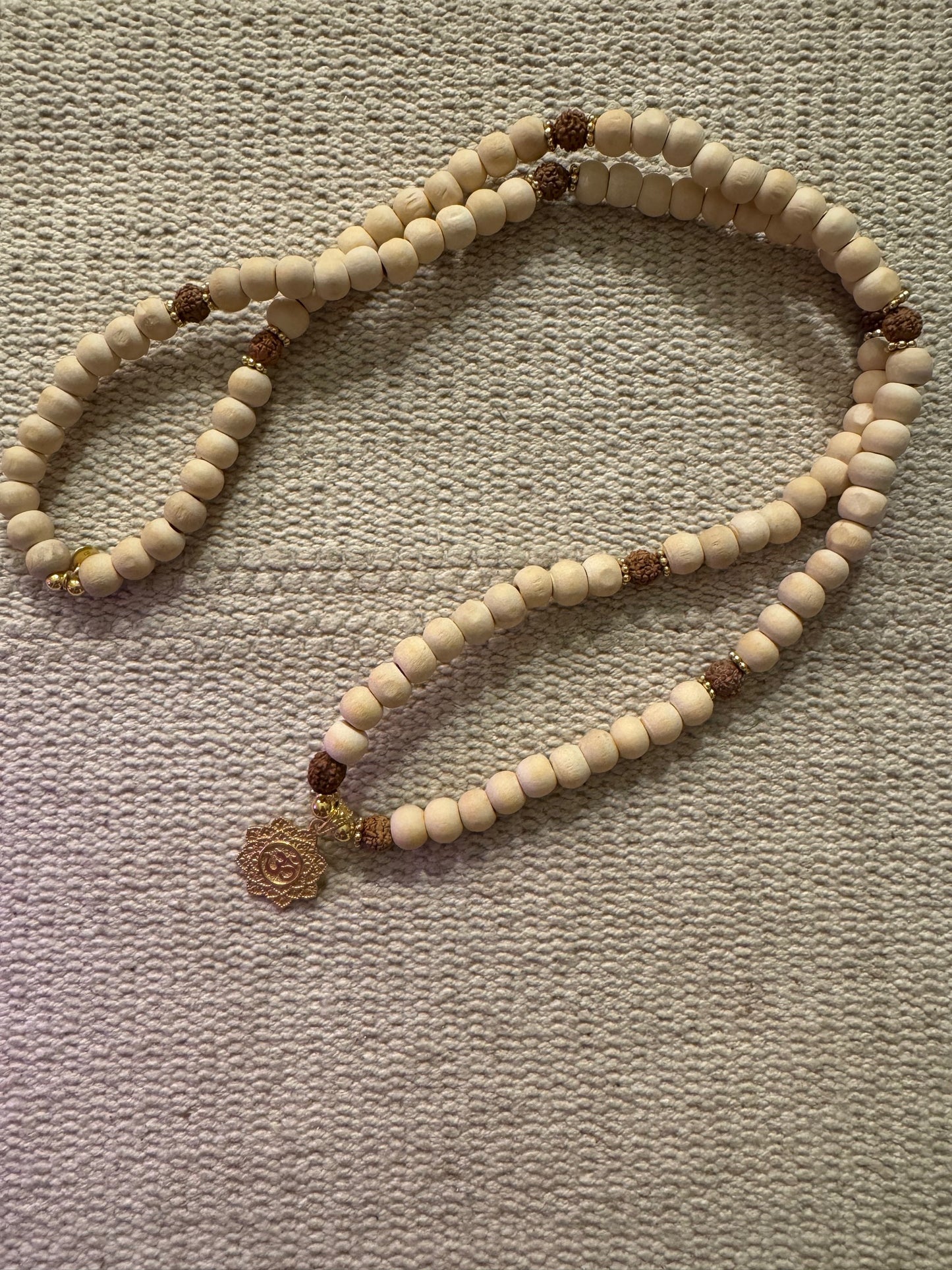 Collier - Mâlâ en bois de Tulsi & argent plaqué or - Pavrati