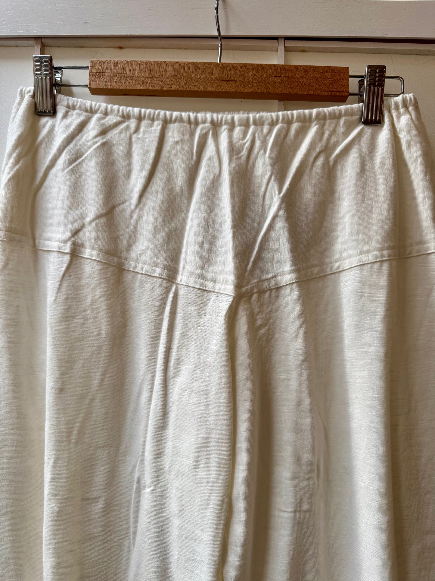 Women's pants - white V-waist