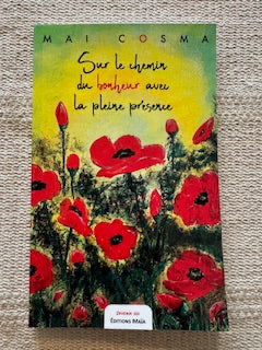 I AM A WOMAN - Creative, Sacred &amp; Invincible. Yoga Manual: Essential Kriyas for Women