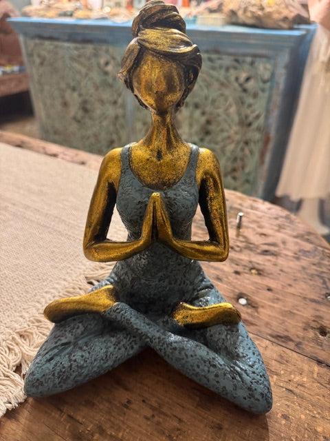 Statue Yogini Padmasana - 20 cm