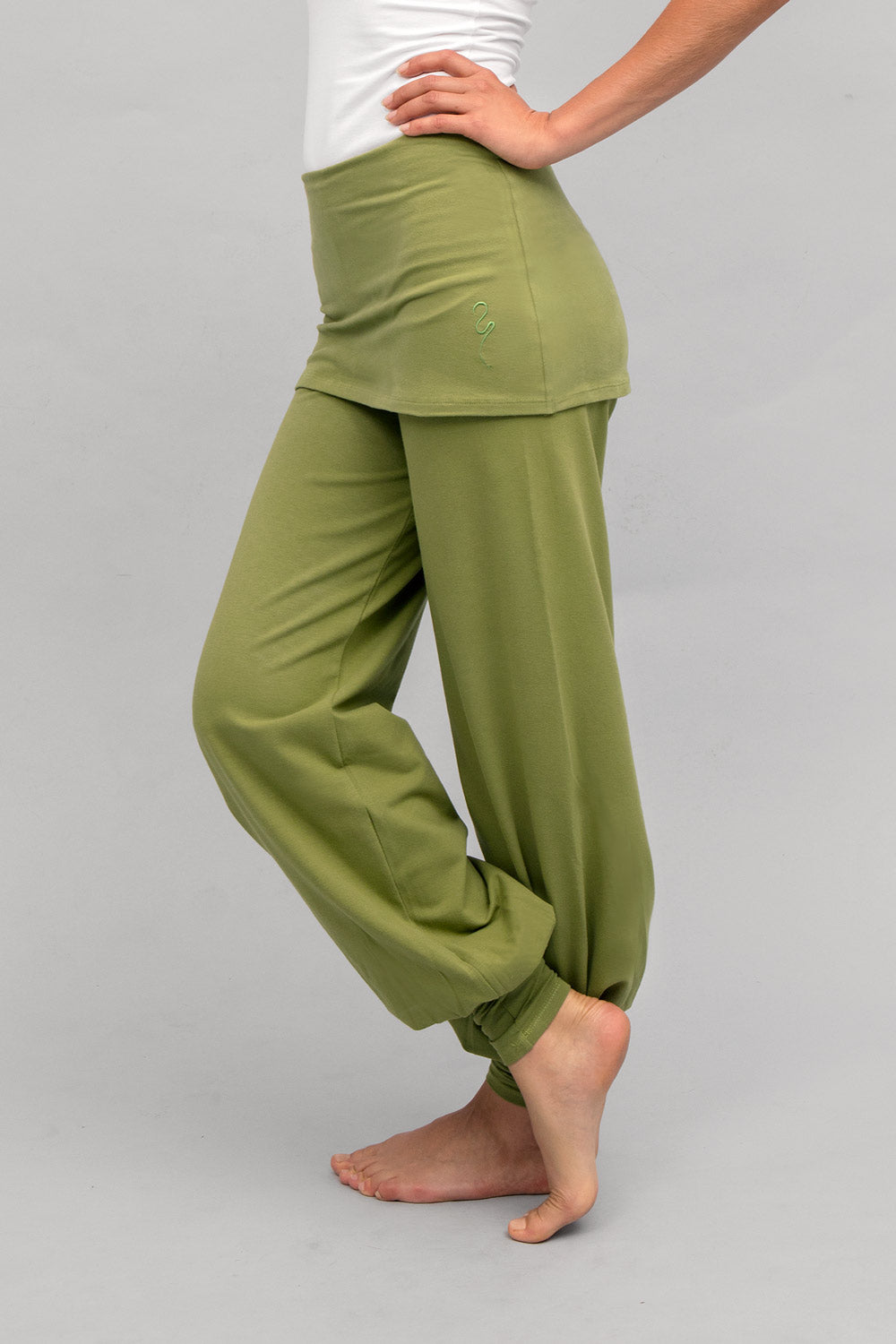 Moss green Sohang pants
