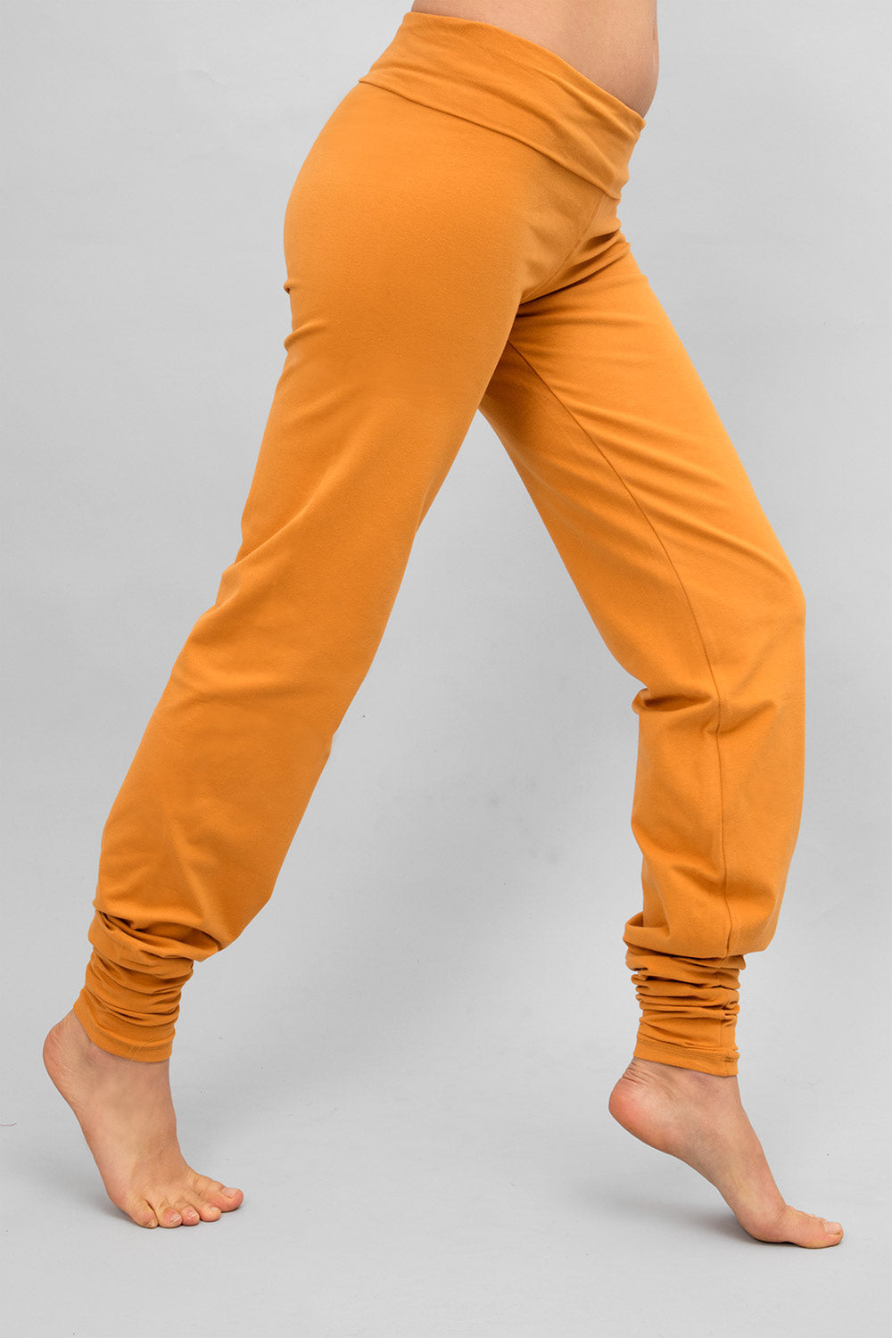 Sohang saffron leggings